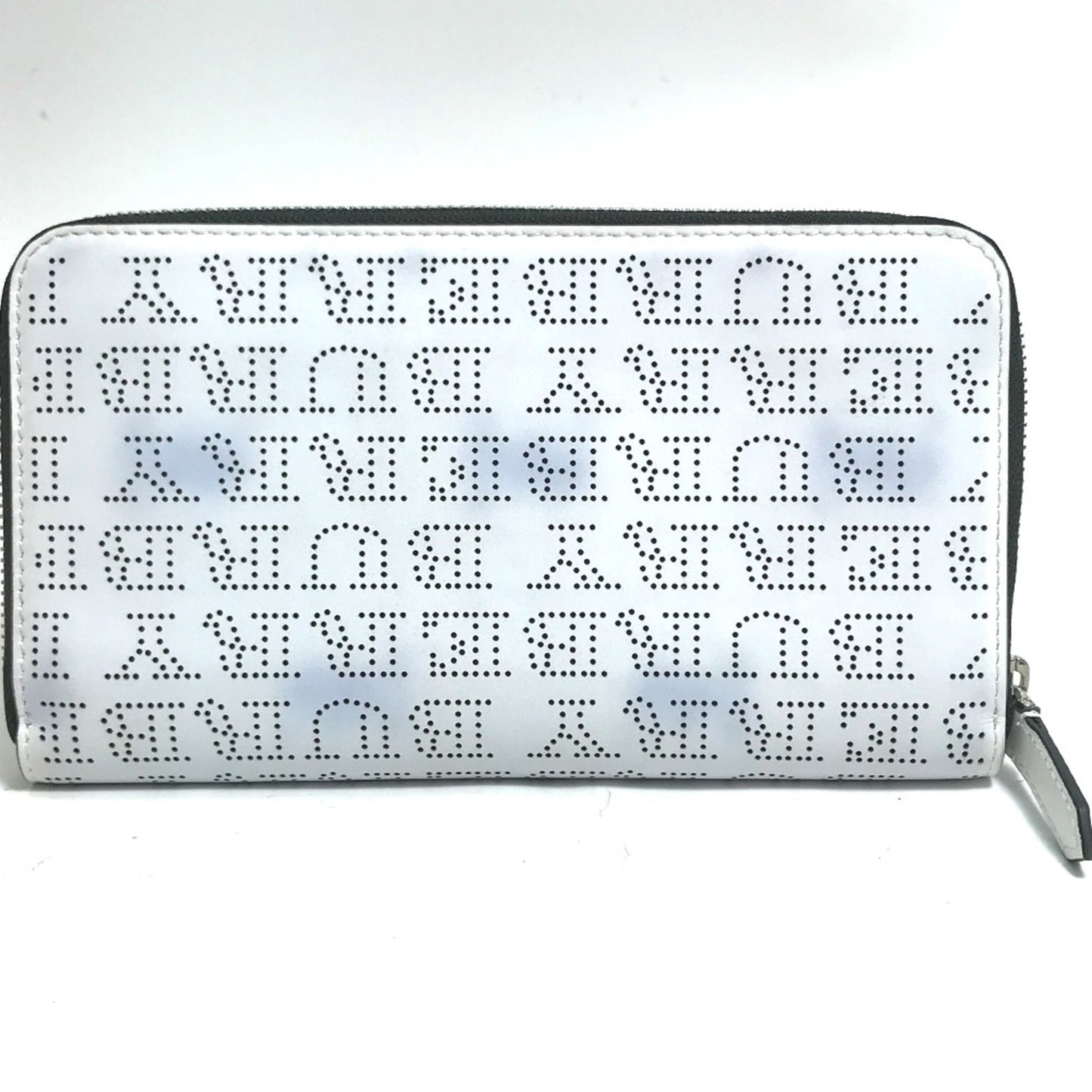 Burberry Leather Long Wallet (Bi-Fold) ()