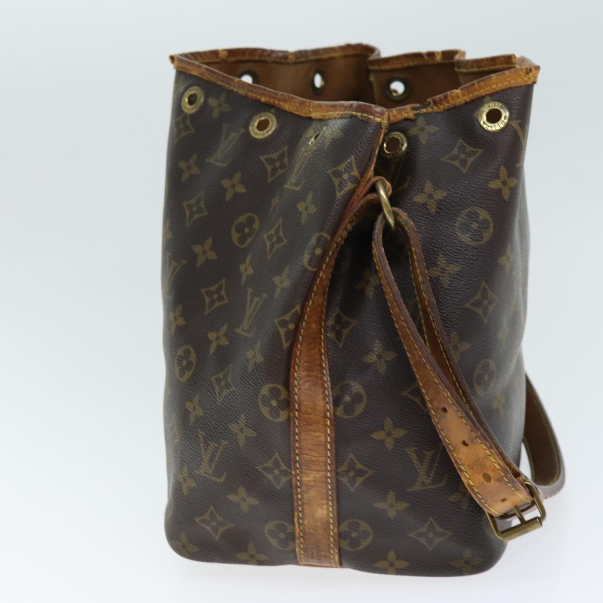 LOUIS VUITTON Monogram Petit Noe Shoulder Bag M42226 LV 74343