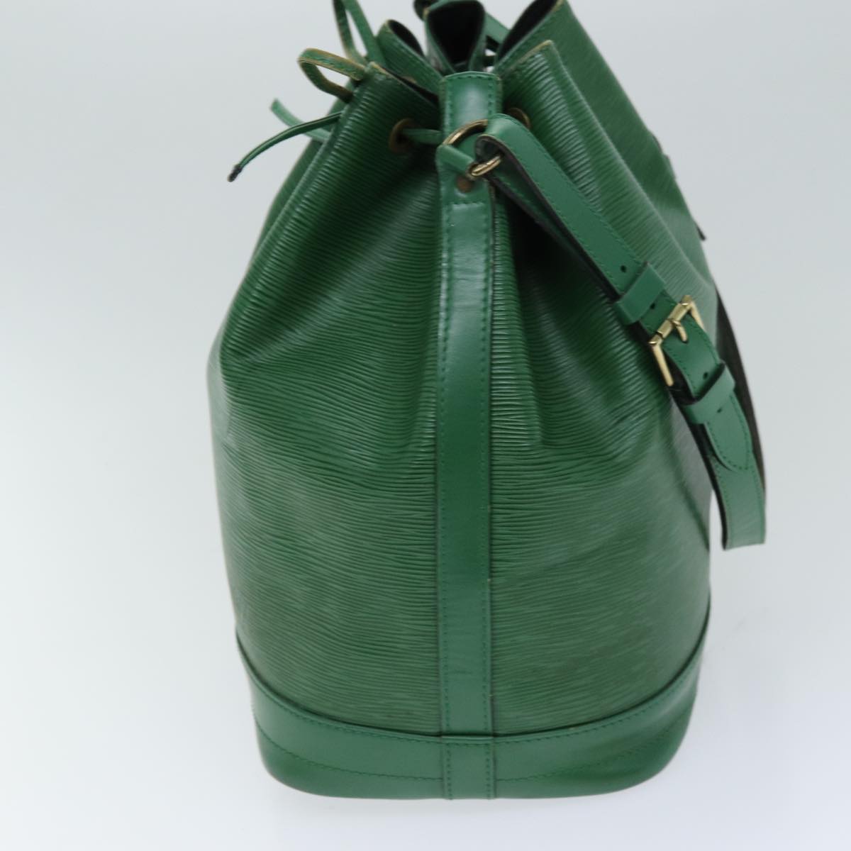 LOUIS VUITTON Epi Noe Shoulder Bag Green M44004 LV 75185