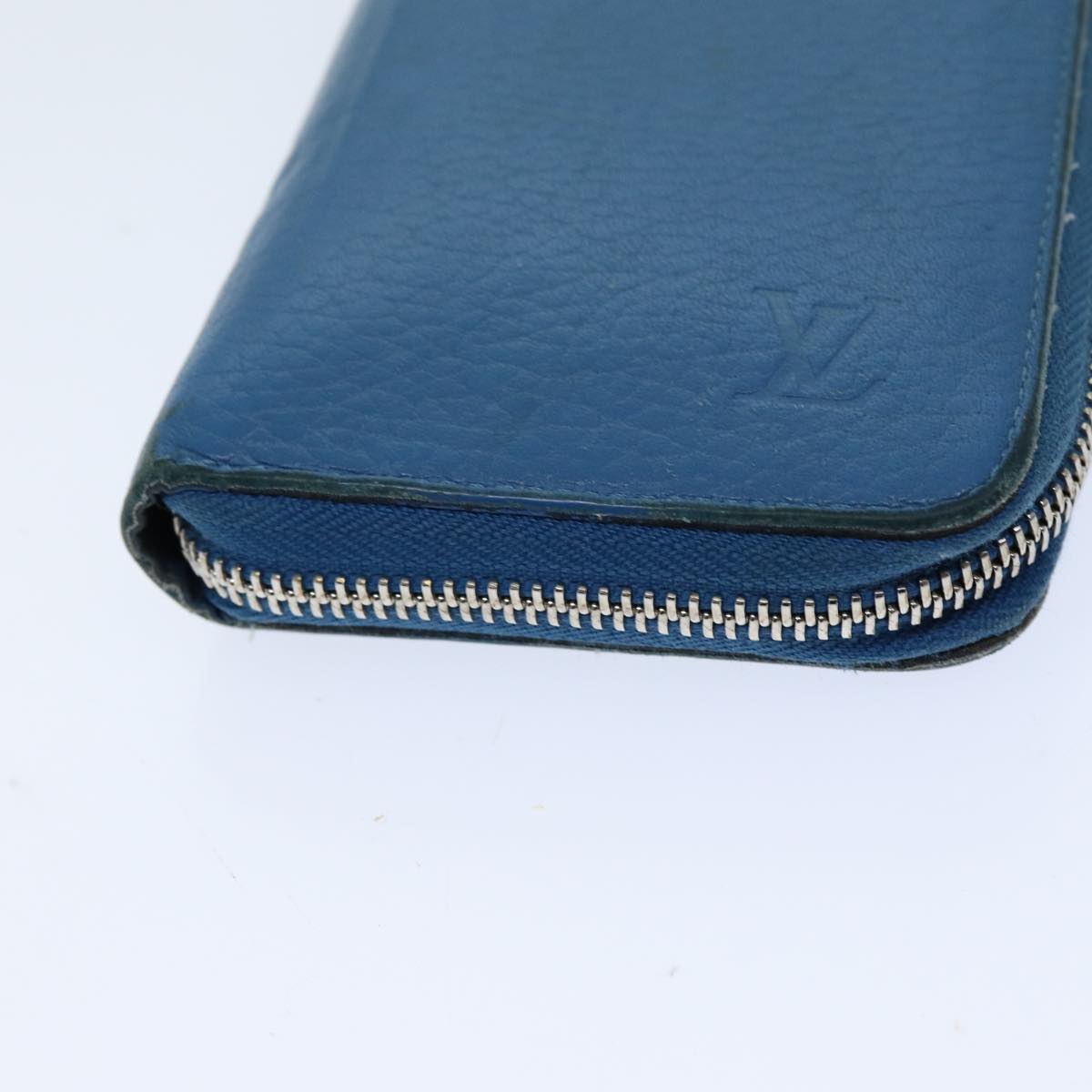LOUIS VUITTON Suhari Zippy Wallet Long Wallet Leather Blue LV 75512