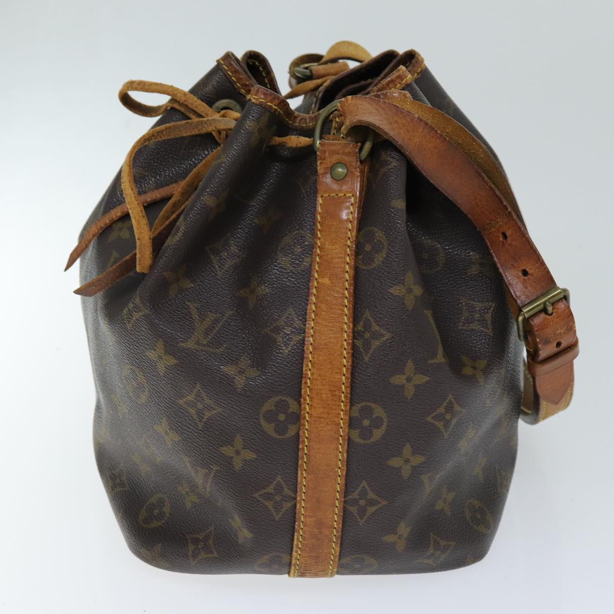 LOUIS VUITTON Monogram Petit Noe Shoulder Bag M42226 LV 75782