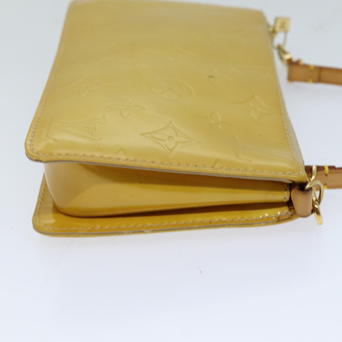 LOUIS VUITTON Monogram Vernis Lexington Pouch Beige M91010 LV 76031