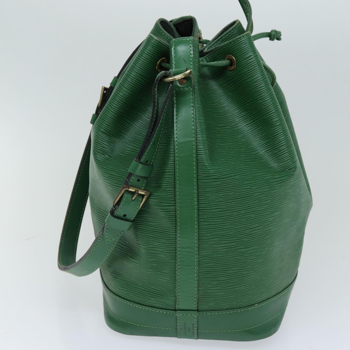 LOUIS VUITTON Epi Noe Shoulder Bag Green M44004 LV 76069