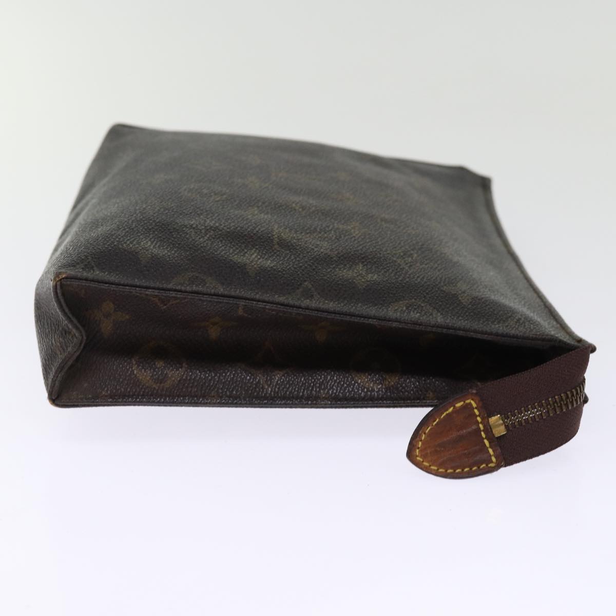 LOUIS VUITTON Monogram Poche Toilette 26 Pouch M47542 LV 76151