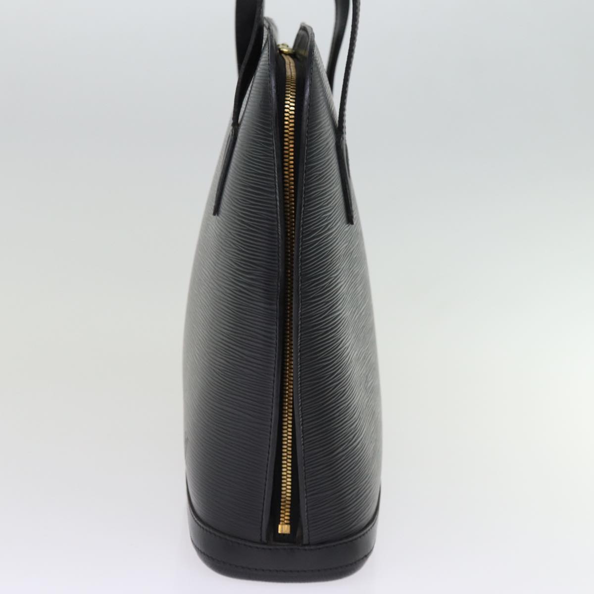 LOUIS VUITTON Epi Lussac Shoulder Bag Black M52282 LV 76645