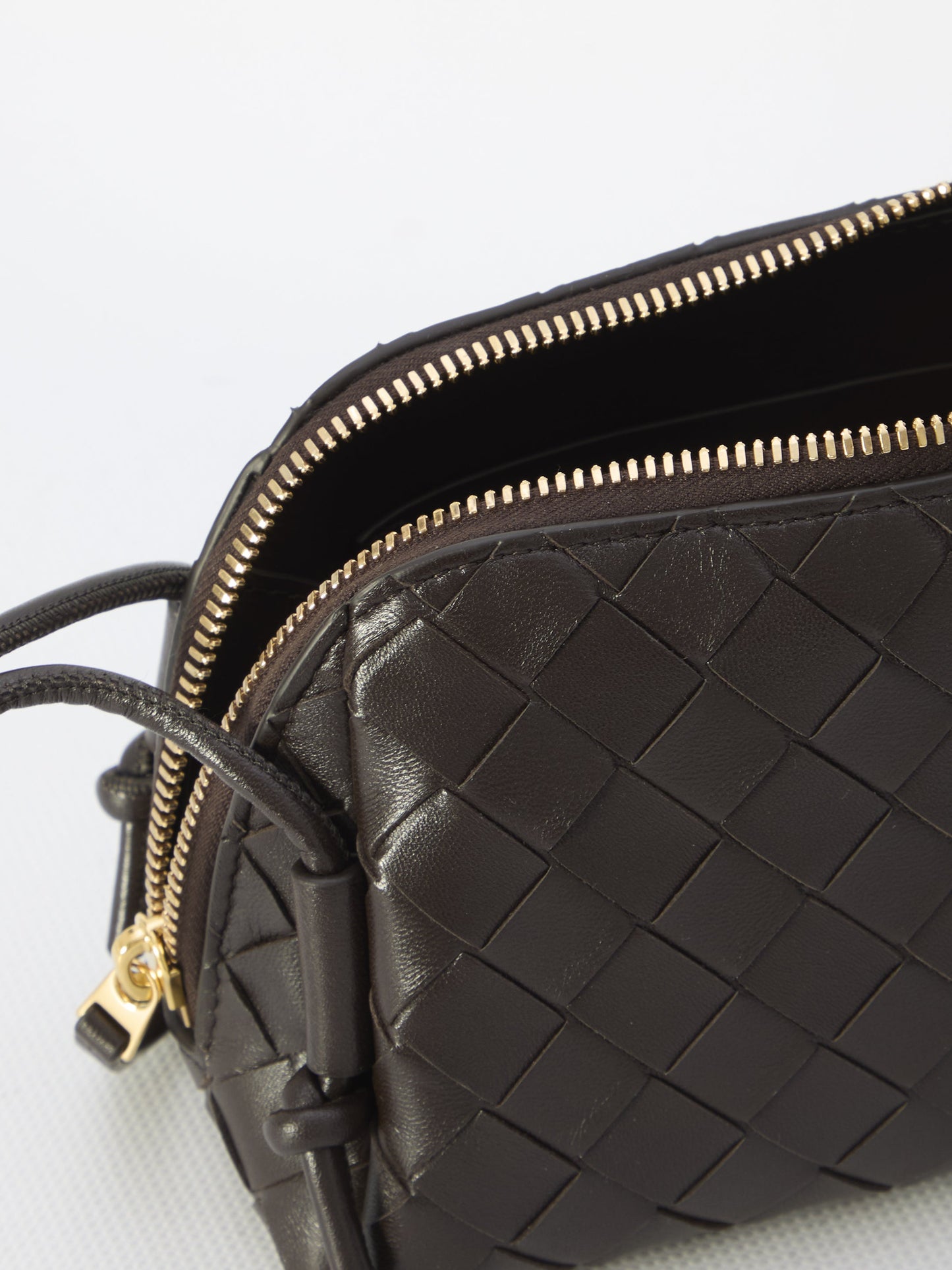 BOTTEGA VENETA Intrecciato Concert Mini Handbag 18x11x8cm
