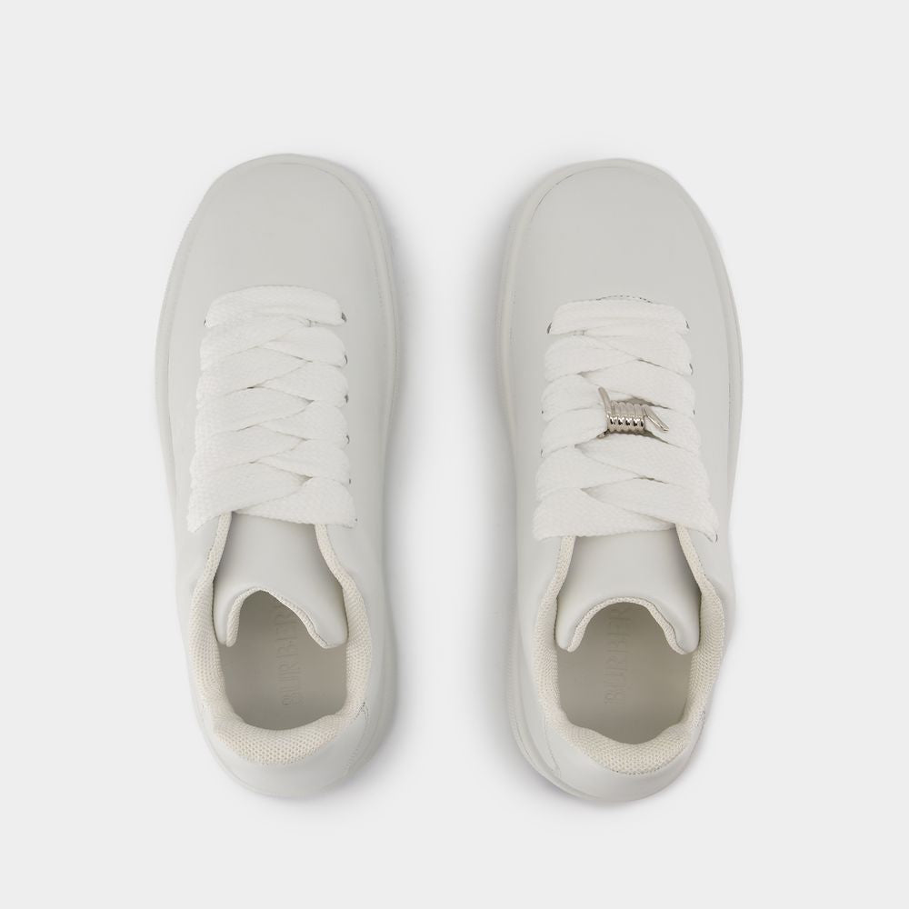 BURBERRY Stylish Box Sneakers for Women