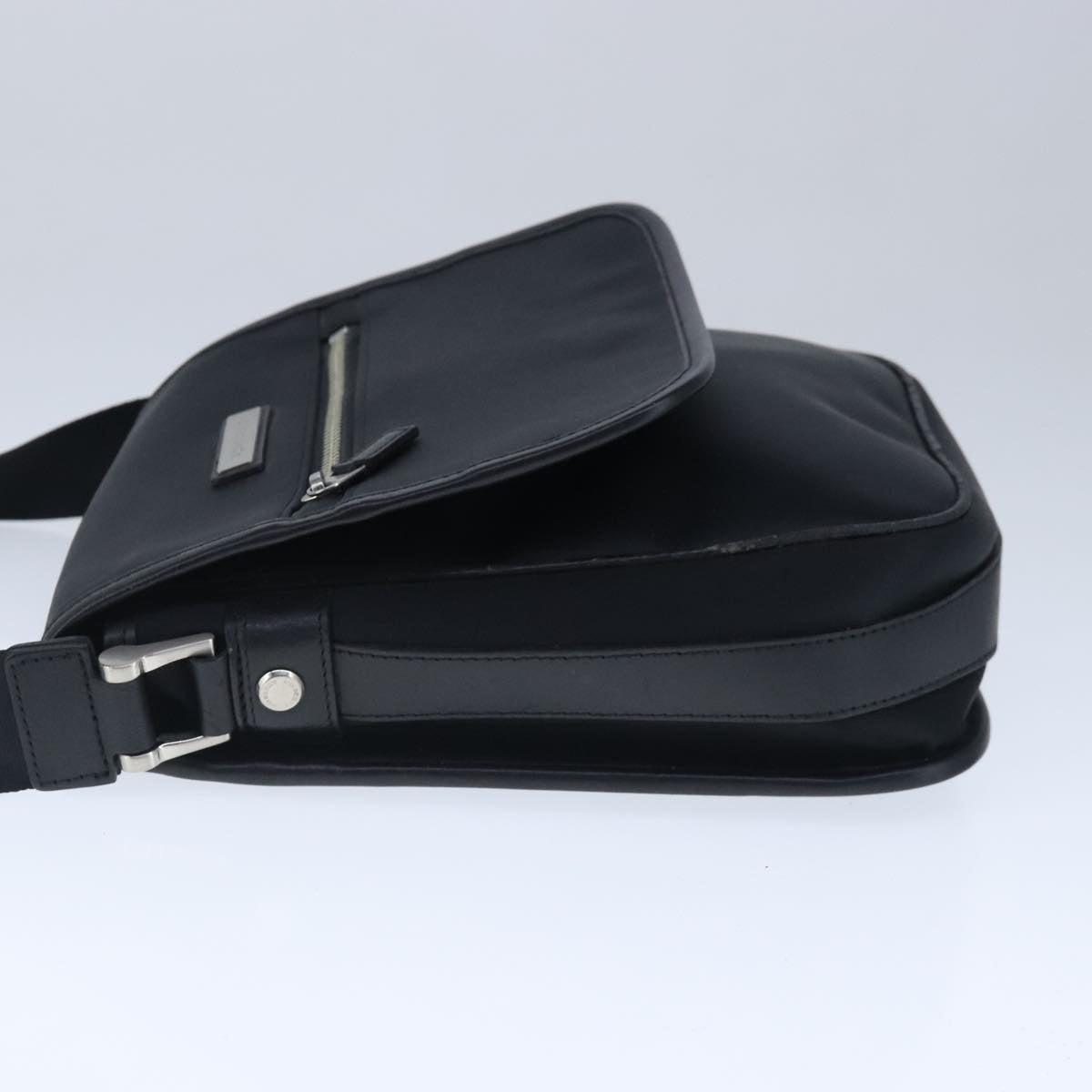 Burberry Synthetic Shoulder Bag ()