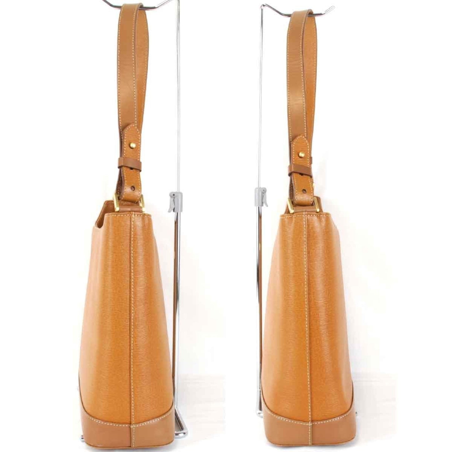 Burberry Leather Tote Bag ()