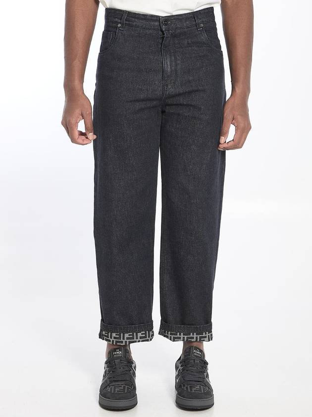 Fendi Black Eans