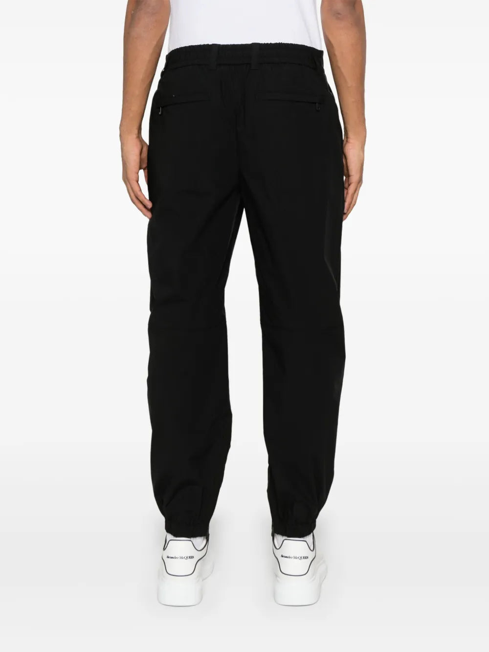 Dolce & Gabbana Men Tapered Trousers With Logo Plaque