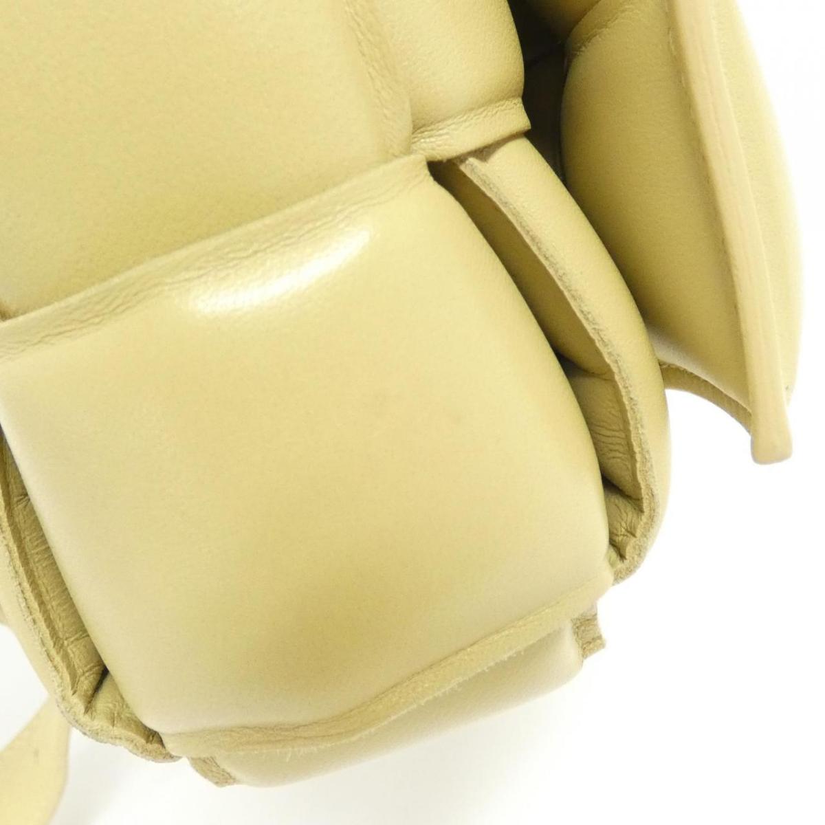 Bottega Veneta 591970 VCQR1 Shoulder Bag