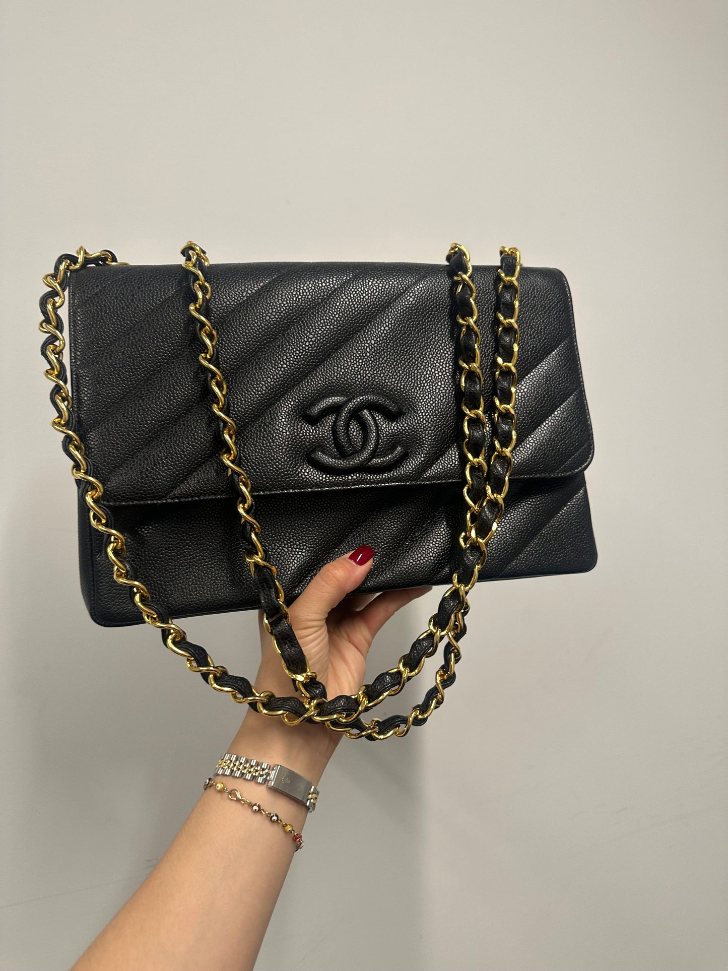 CHANEL- 1995 Straight Flap Jumbo shoulder bag
