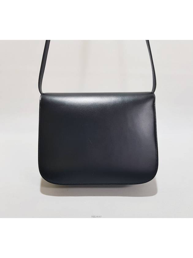 CELINE Classic Box Bag Medium