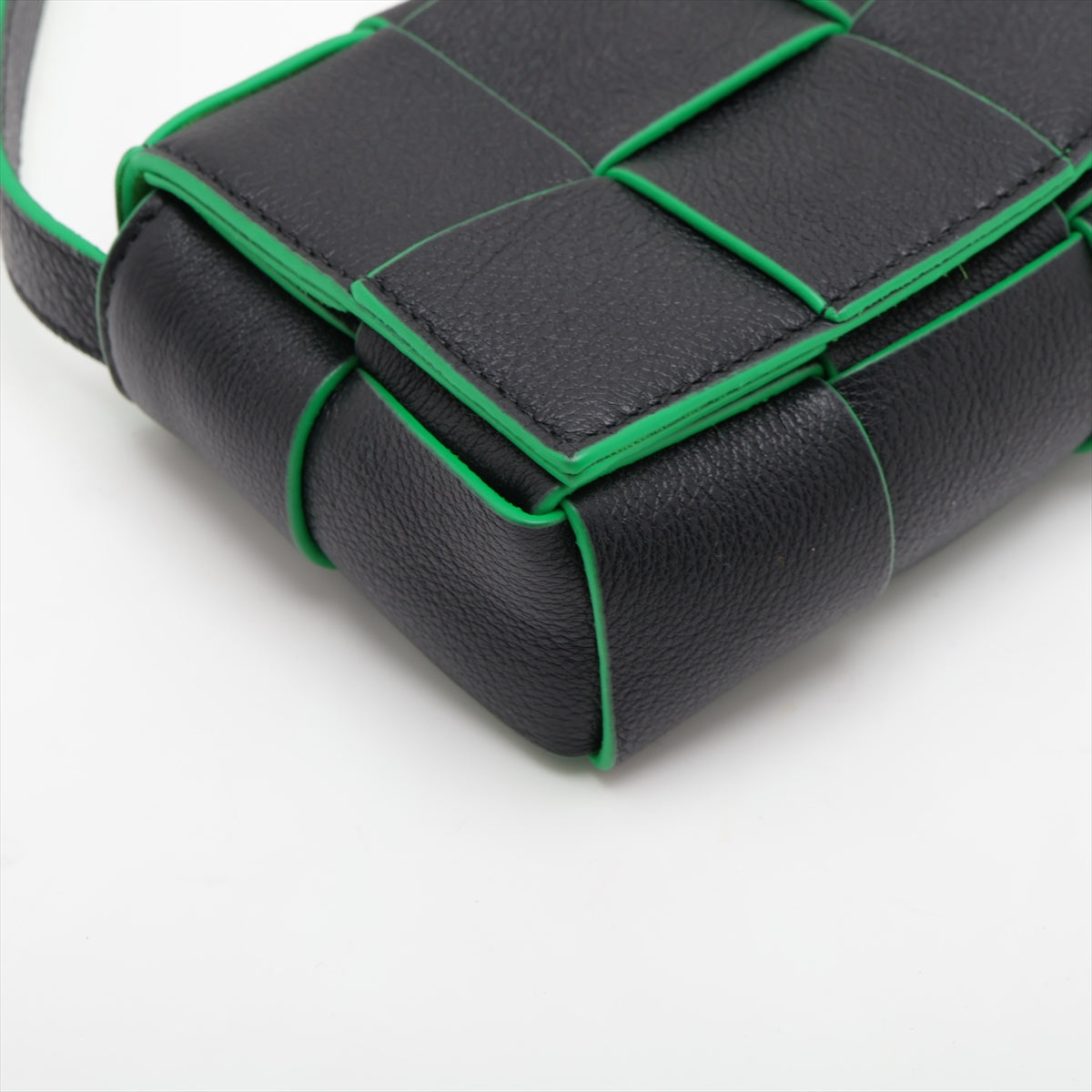 Bottega Veneta Mini Set Leather Shoulder Bag Black X Green