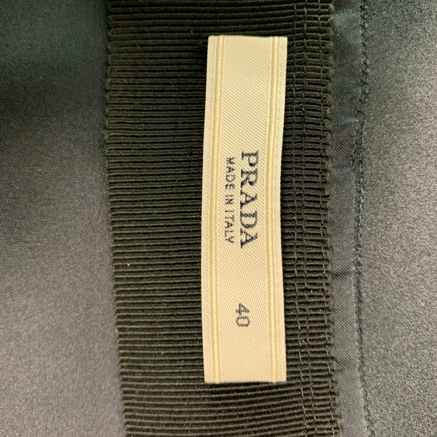 PRADA Size 4 Black Silk Pleated Circle Skirt