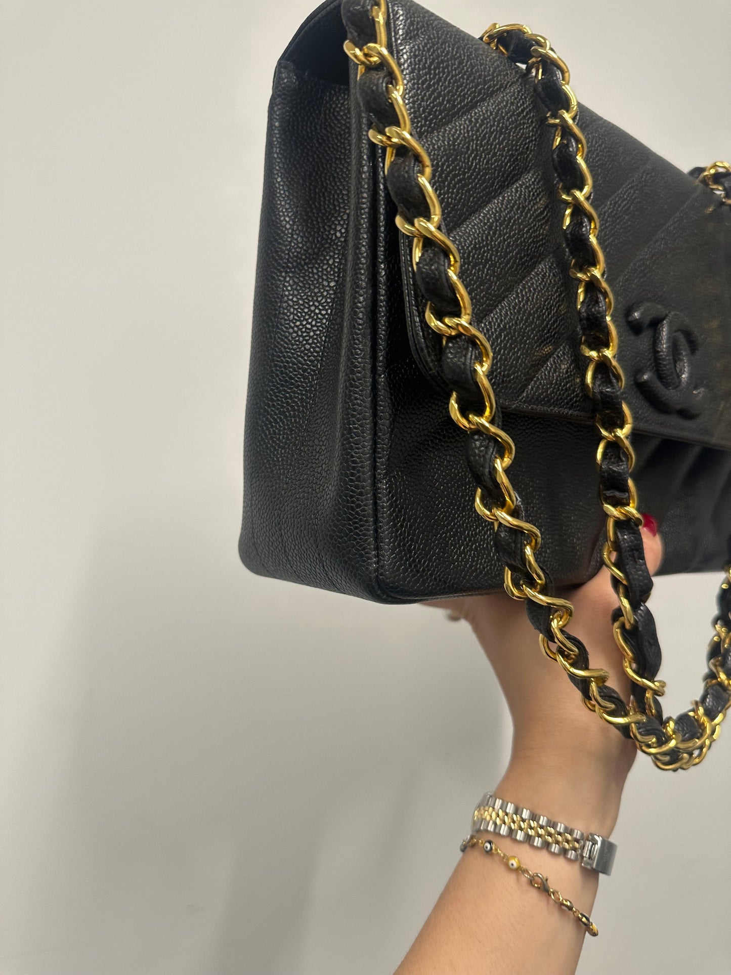CHANEL- 1995 Straight Flap Jumbo shoulder bag