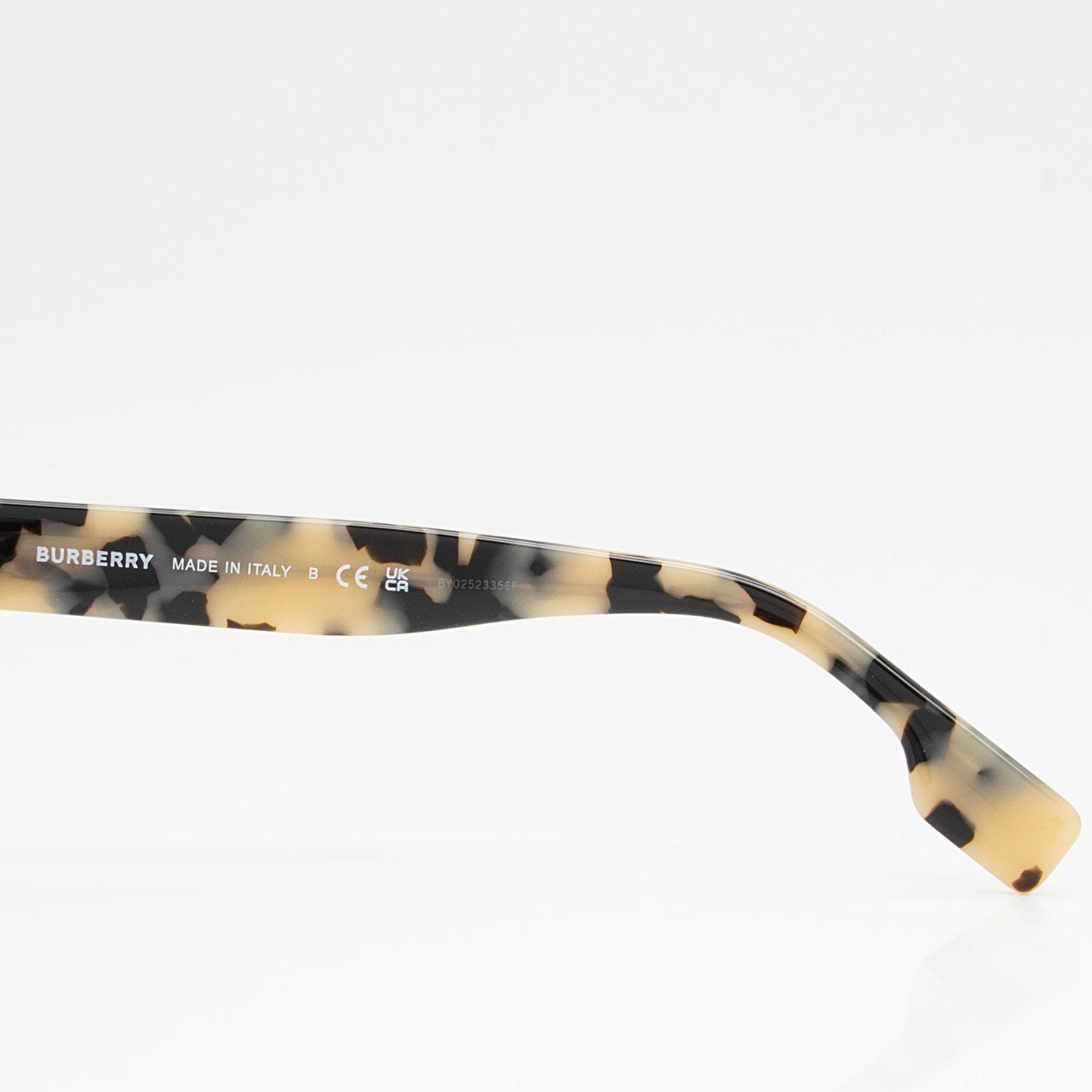Burberry Square Charlotte Sunglasses (SHF-g2EH35)