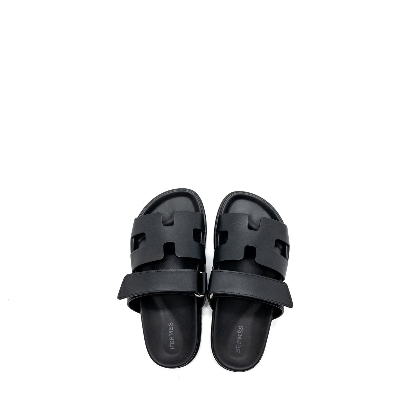 Hermes size 35 chypre sandals black