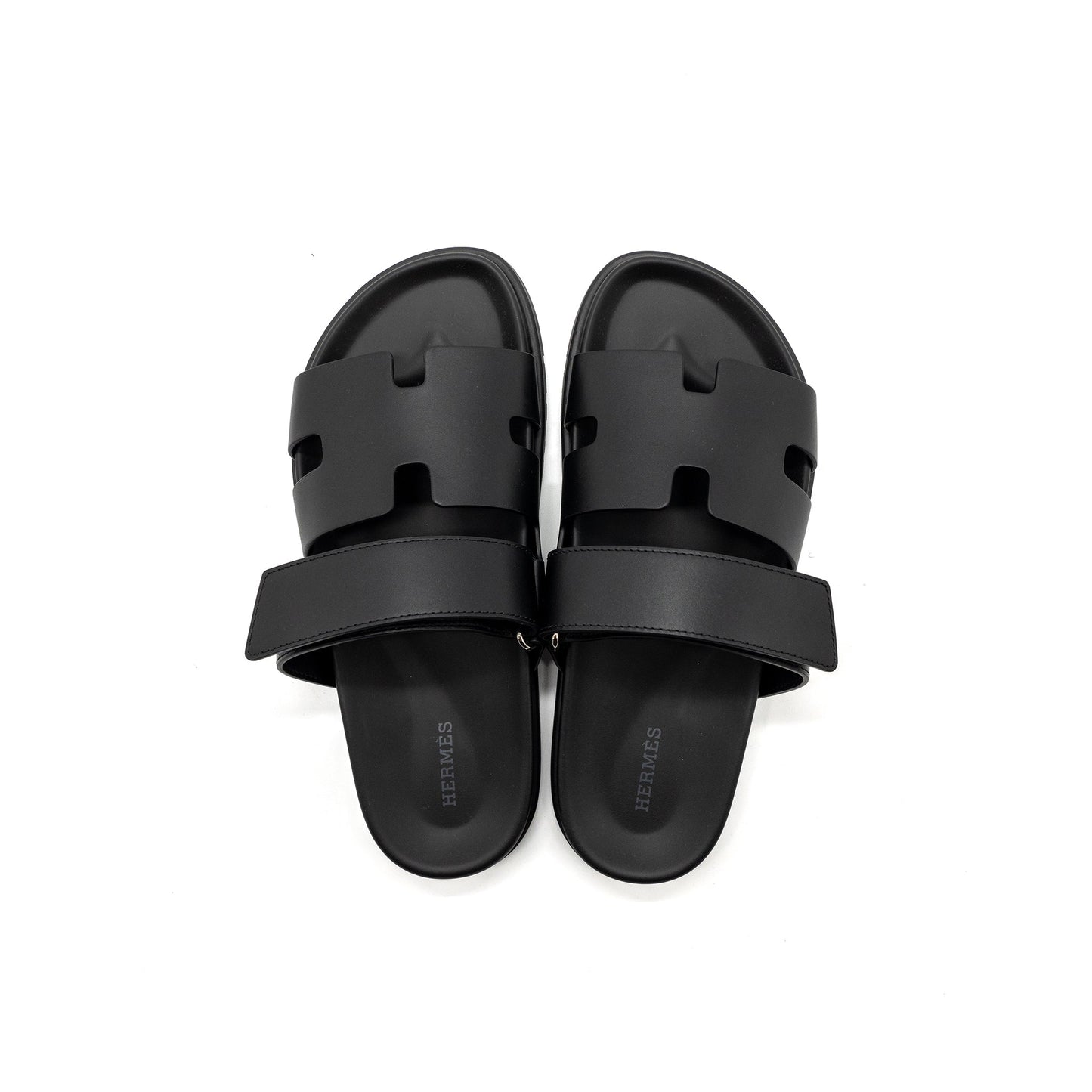 Hermes size 39 chypre sandal black