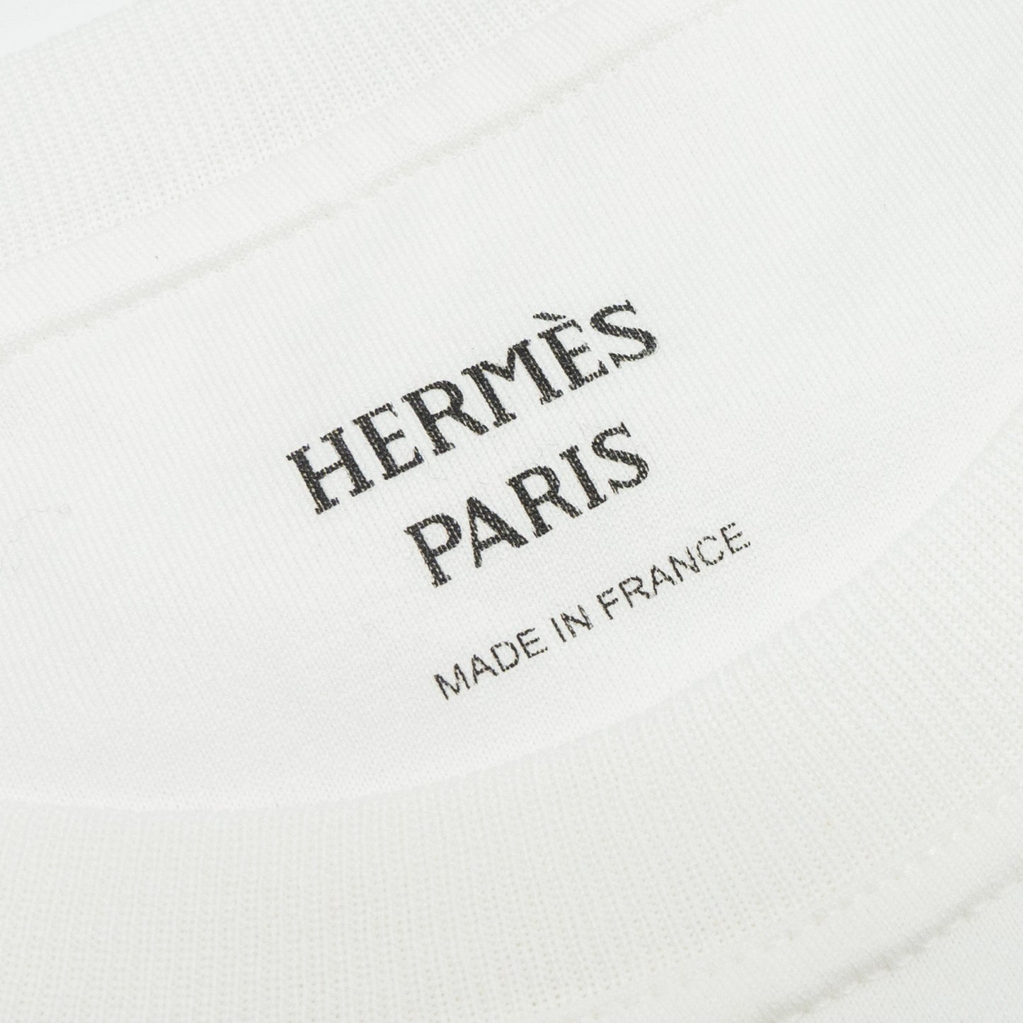 Hermes size 38 T-shirt droit poche brodée white