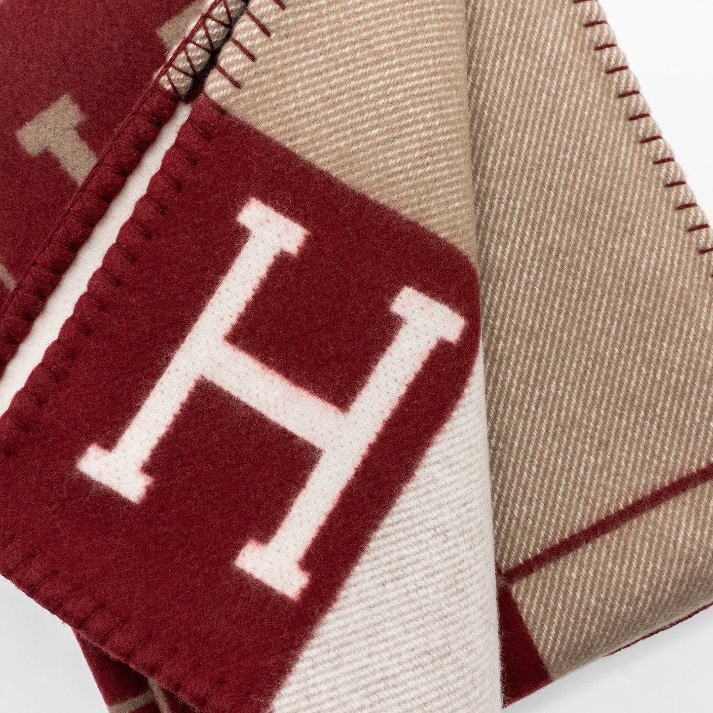Hermes Avalon III Throw Blanket Ecru/Rouge H