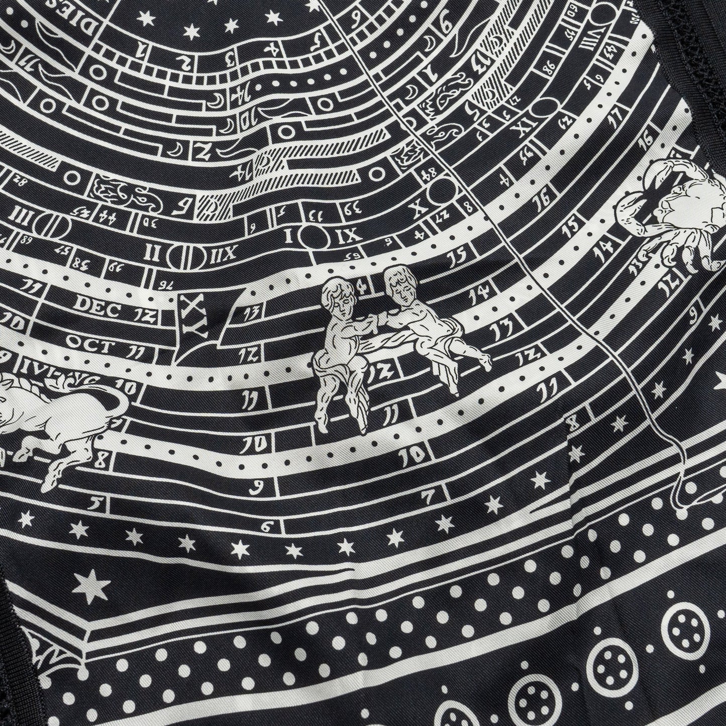 Hermes size 42 Astrologie Bandana Long Sleeve sweatshirt silk black/multicolour