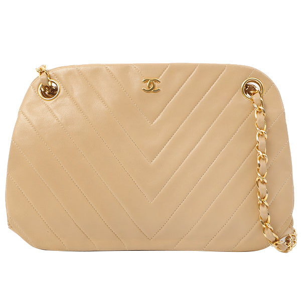 Chanel Around 1990 Made Chevron Cc Mark Plate Metal Clasp Chain Bag Beige