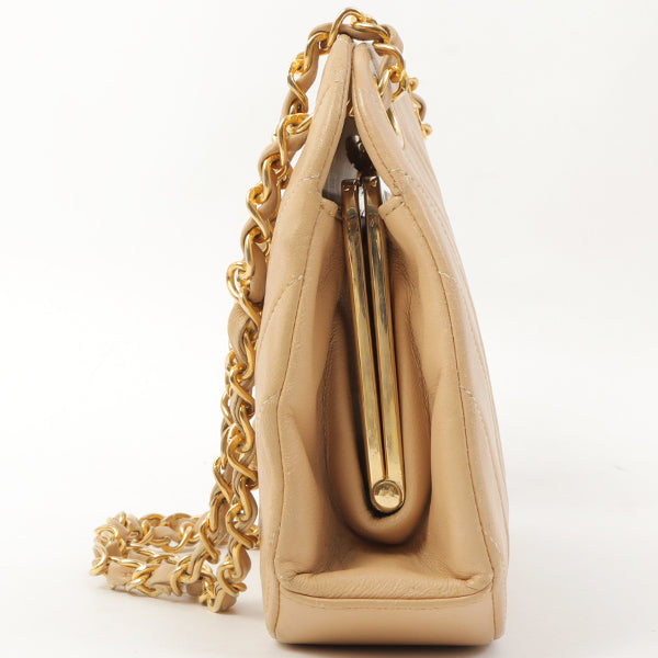 Chanel Around 1990 Made Chevron Cc Mark Plate Metal Clasp Chain Bag Beige