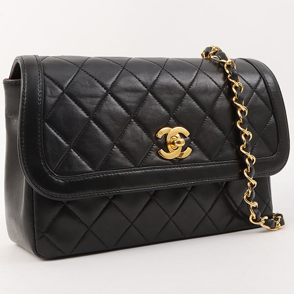 Chanel Around 1990 Made Design Flap Turn-Lock Chain Bag With Pouch Black