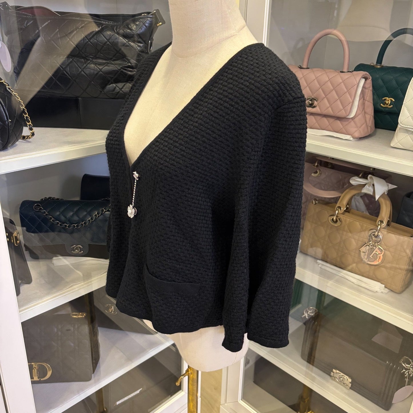 Chanel 25P Cape Cardigan in Black Viscose and mere Sz 36