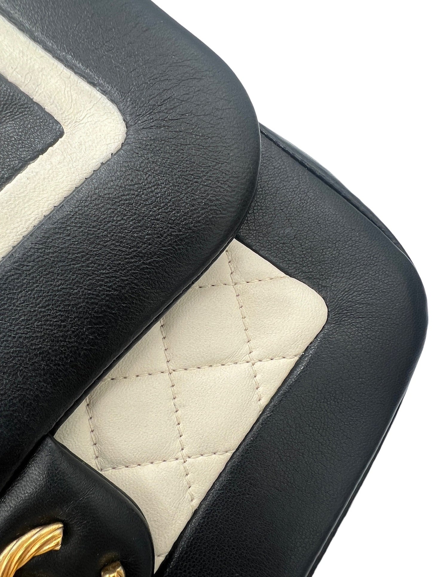 CHANEL - Paris-Cosmopolite Textured CC Flap Bag