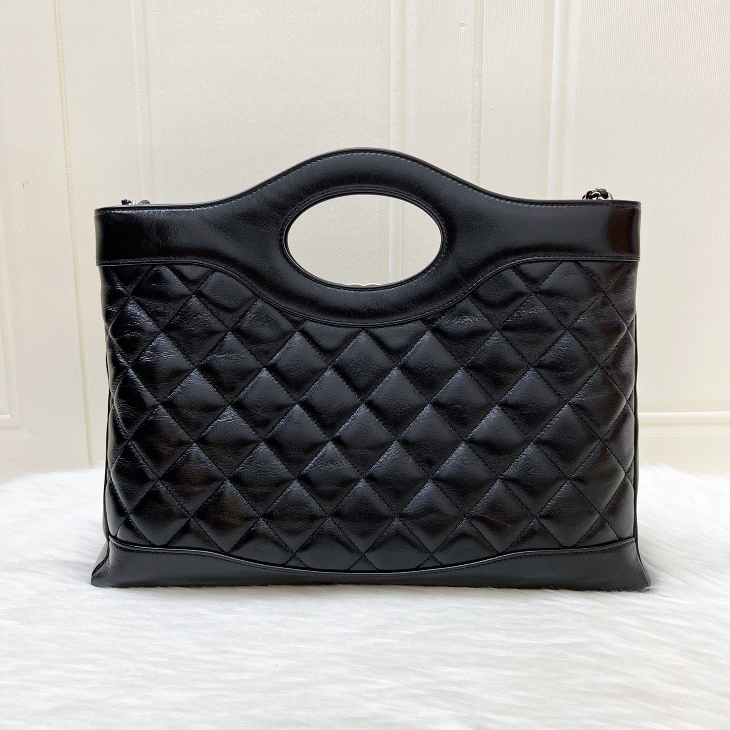 Chanel 31 Medium Shopping Bag in Black Shiny Calfskin and LGHW (Model: AS4854)