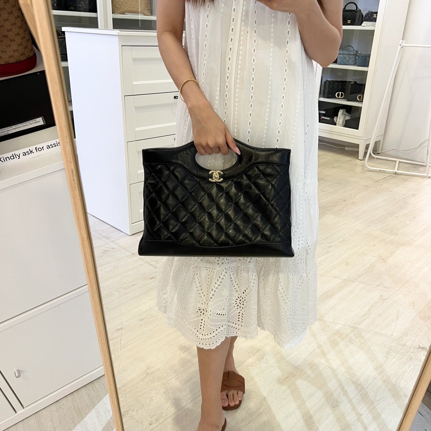 Chanel 31 Medium Shopping Bag in Black Shiny Calfskin and LGHW (Model: AS4854)