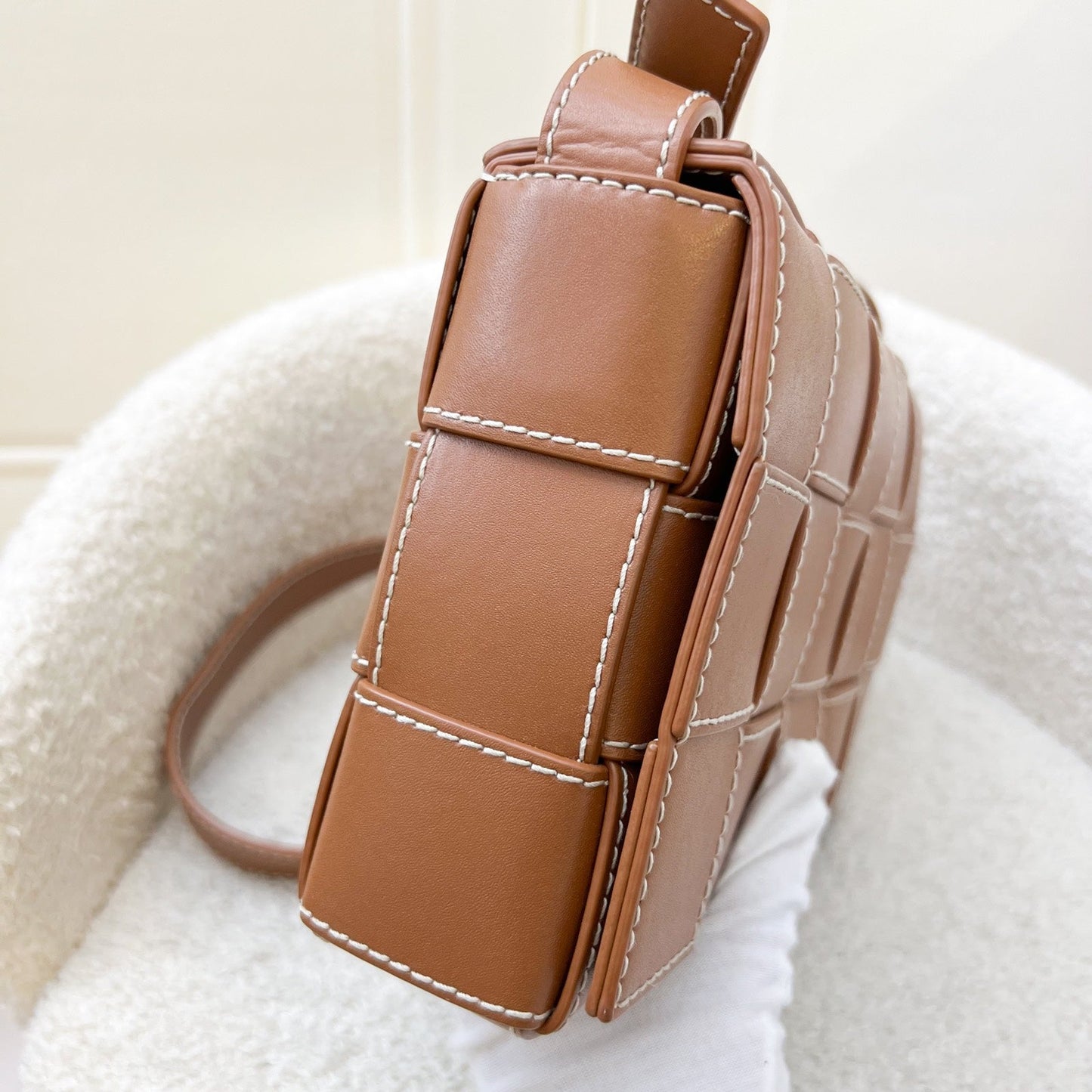 Bottega Veneta BV Classic Cassette Shoulder Bag in Caramel Brown Intrecciato Leather