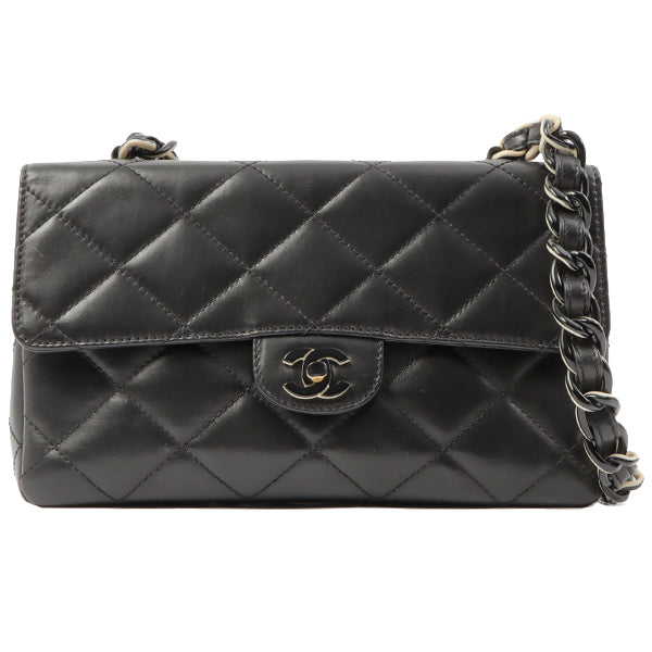 Chanel Around 2000 Made Turn-Lock Plate Plastic Chain Bag Black