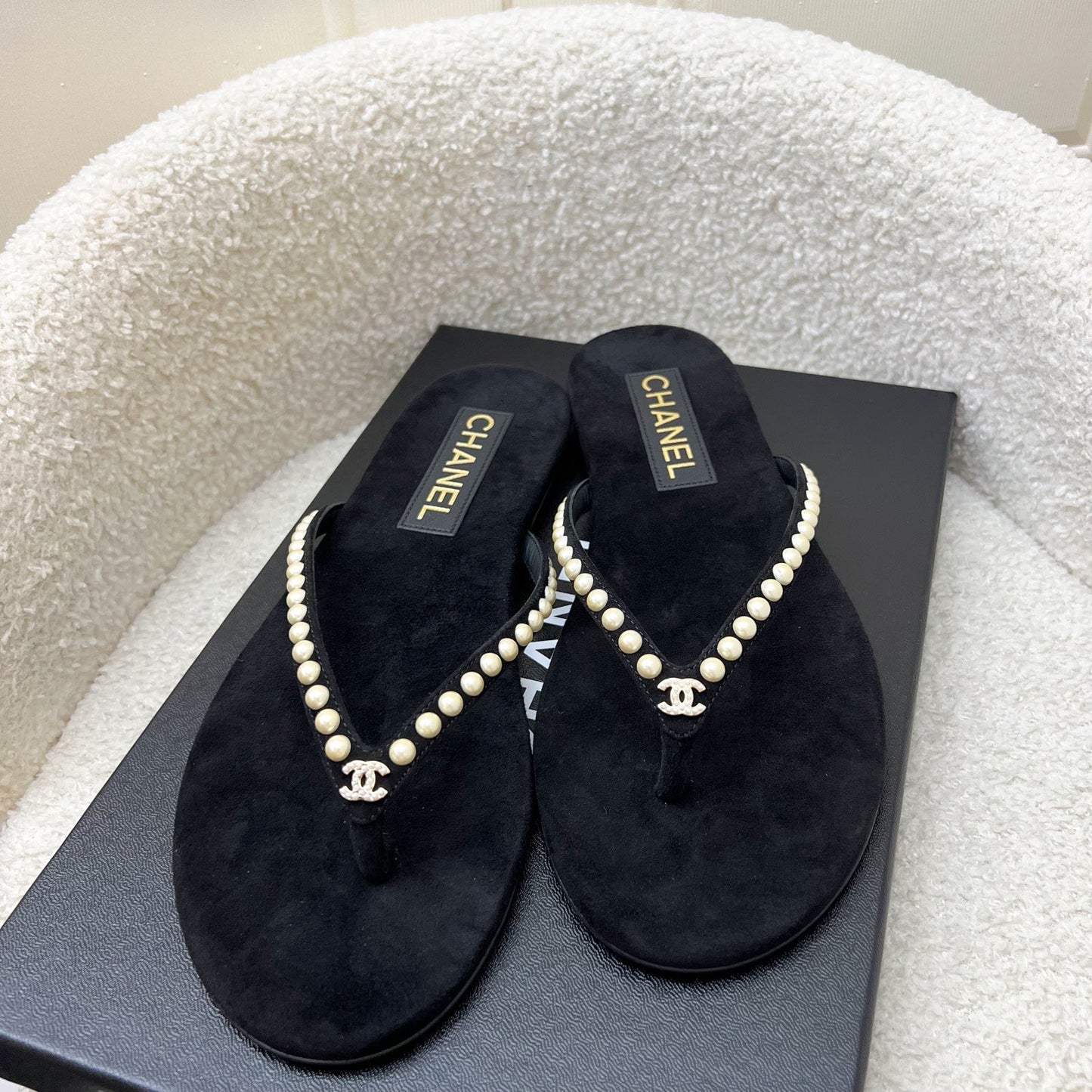 Chanel 25C Thongs with Imitation Pearls and CC Logo in Black Suede Sz 38 (Model: G46205)