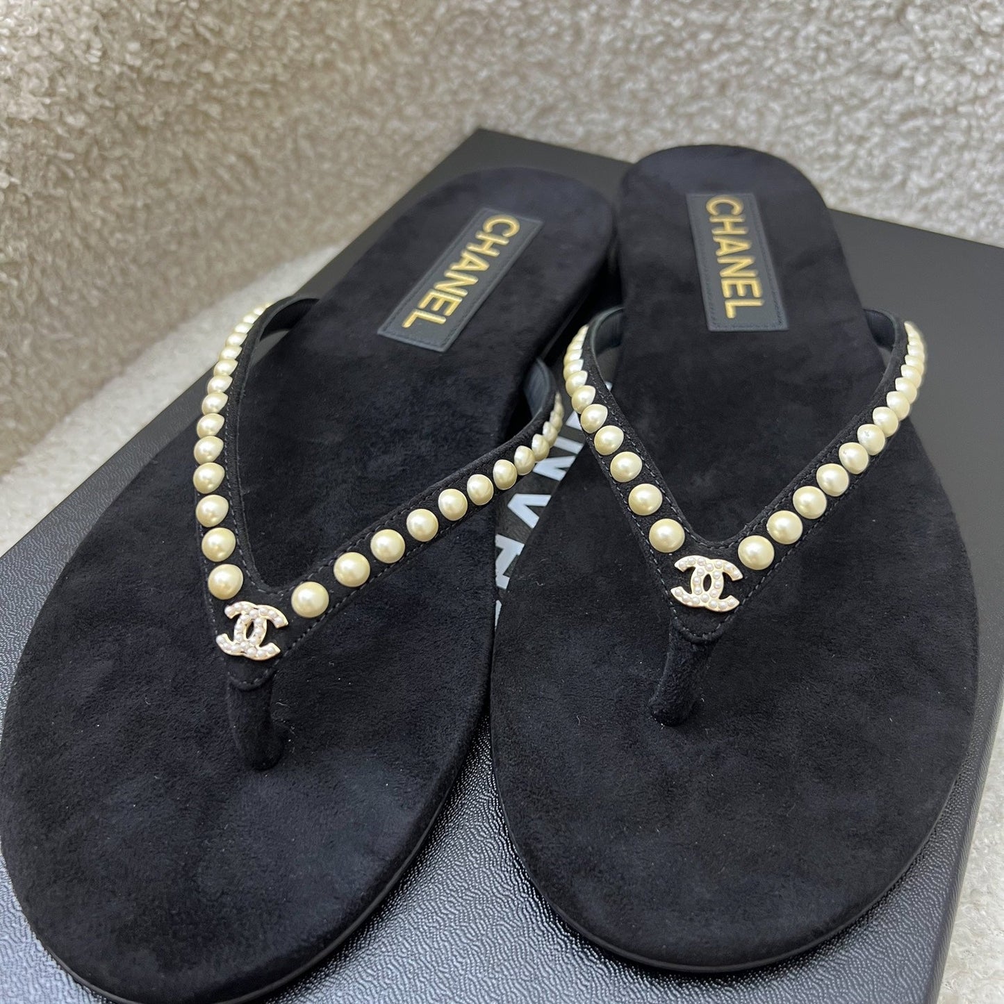 Chanel 25C Thongs with Imitation Pearls and CC Logo in Black Suede Sz 38 (Model: G46205)
