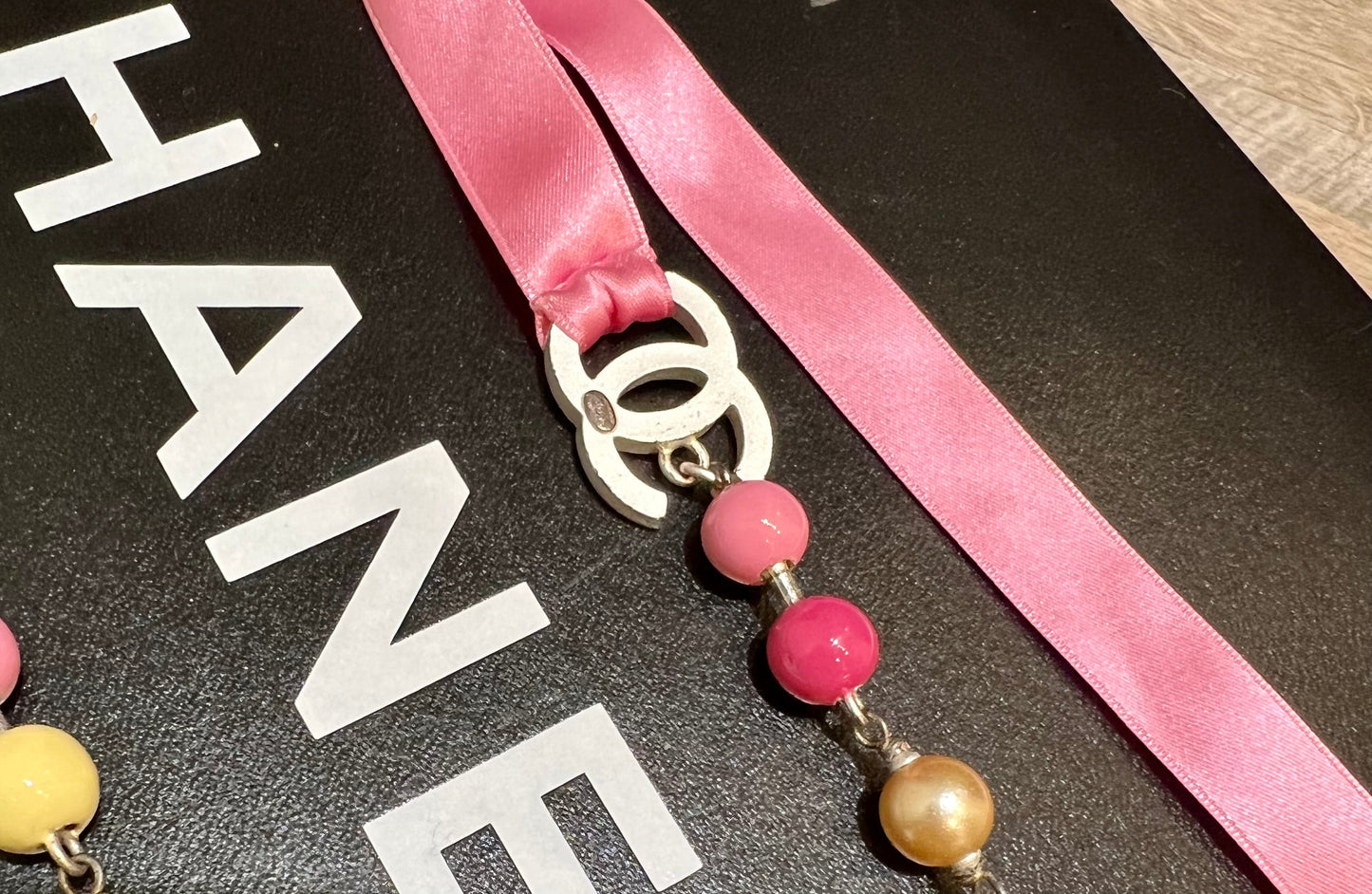 CHANEL Multicolor Beads Necklace