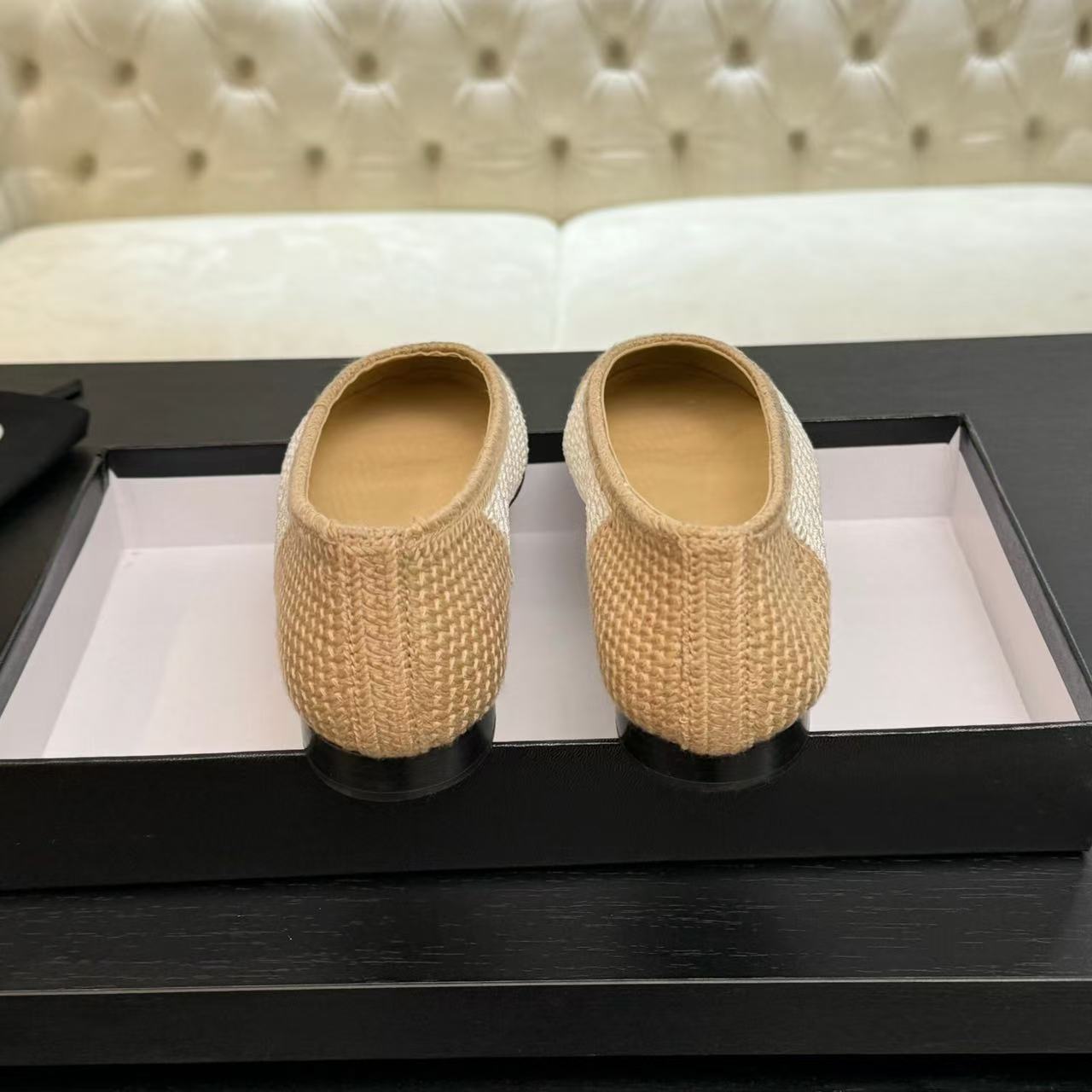 CHANEL 25 Ballet Flat White Beige Raffia