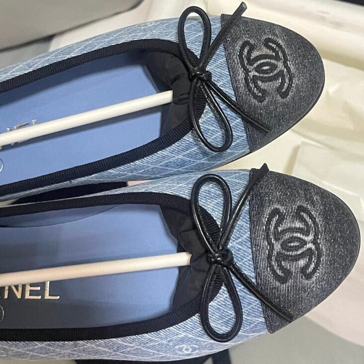 CHANEL 25 Ballet Flat Blue Denim White Quilted