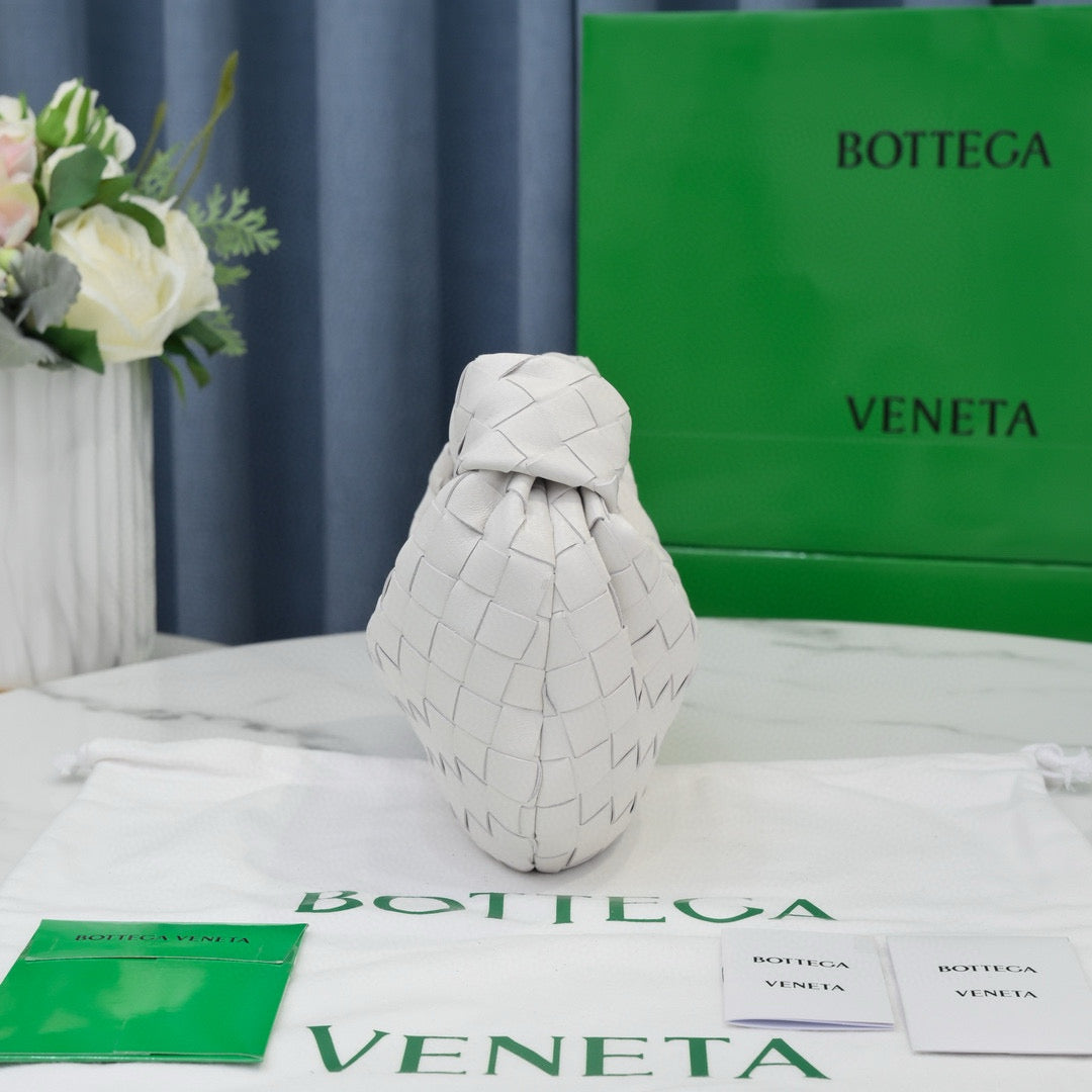 Bottega Veneta BV 24 Mini Jodie 28 White Lambskin Gold Hardware