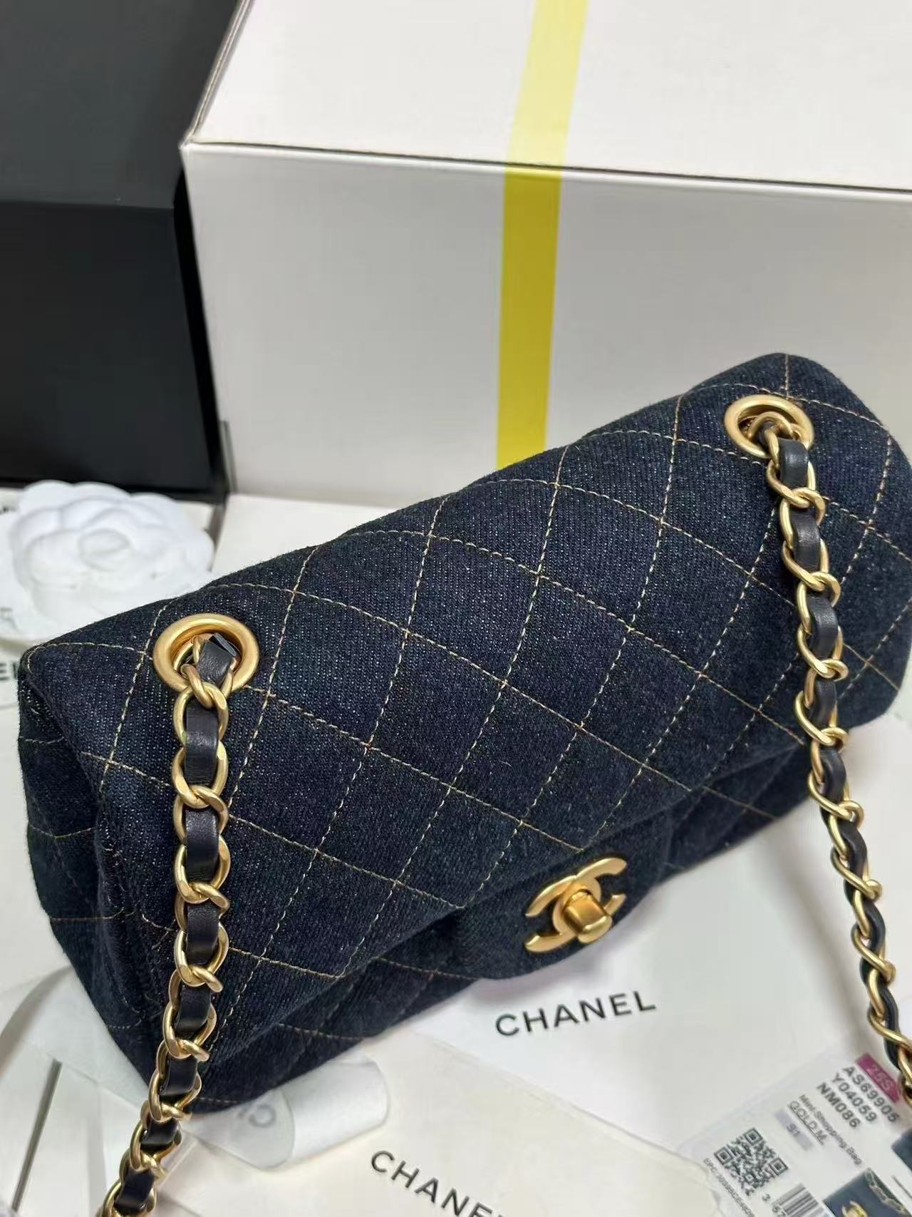 CHANEL 25C Dark Blue Denim Gold Hardware