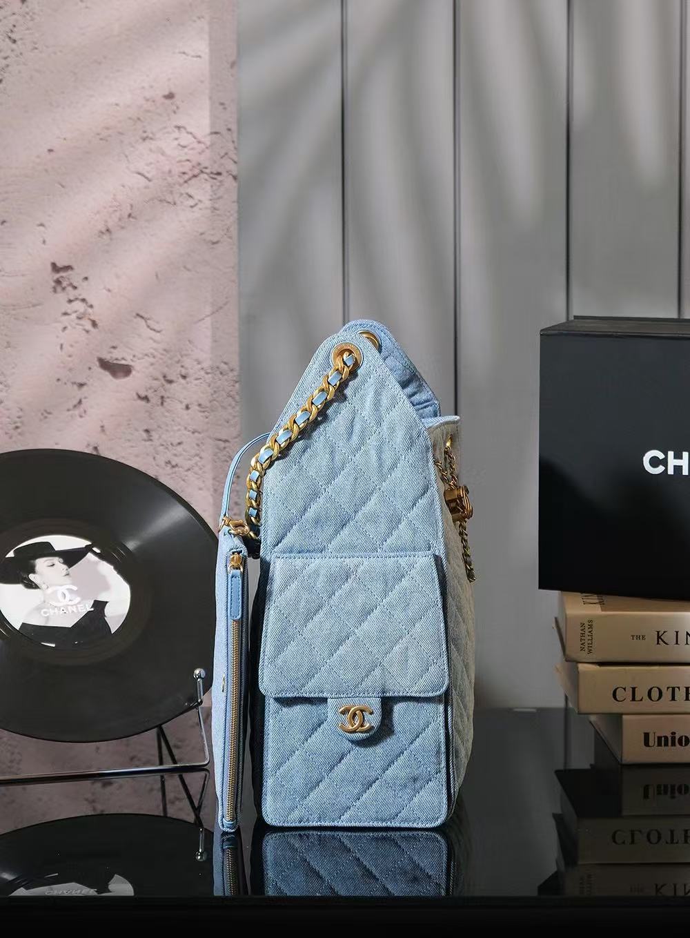 CHANEL 25C Hobo Bags 40cm Light Blue Denim