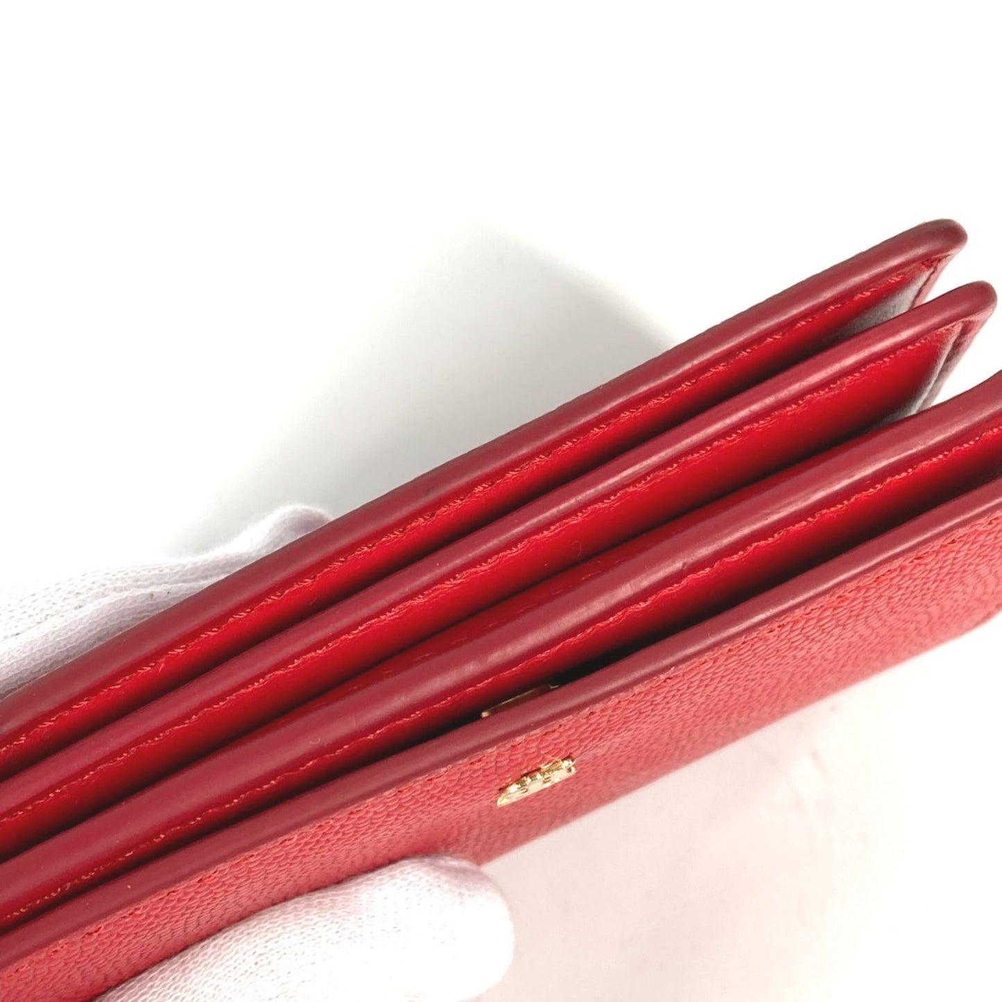 Burberry Leather Wallet (Bi-Fold) ()