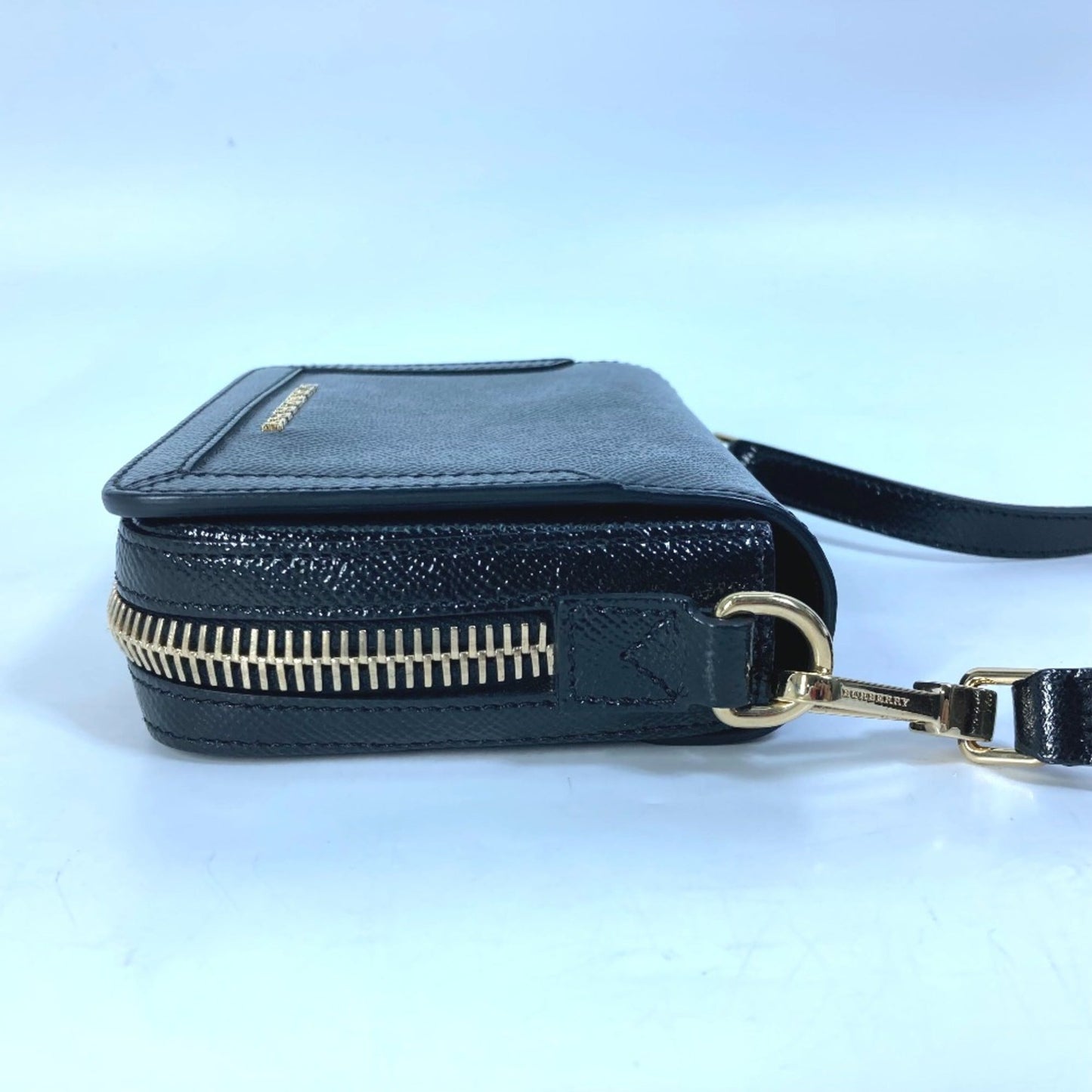 Burberry Leather Shoulder Bag ()