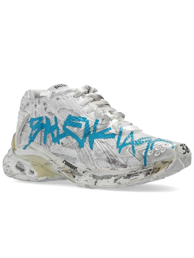 Balenciaga Runner Graffiti Low Top Sneakers White