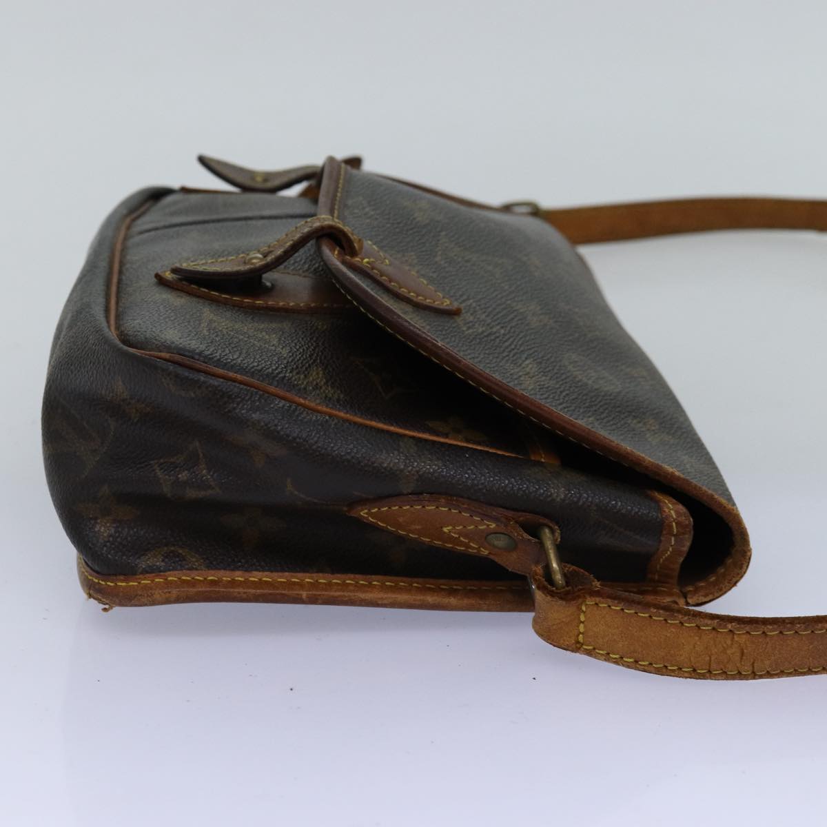 LOUIS VUITTON Monogram Gibeciere MM Shoulder Bag M42247 LV bs14301