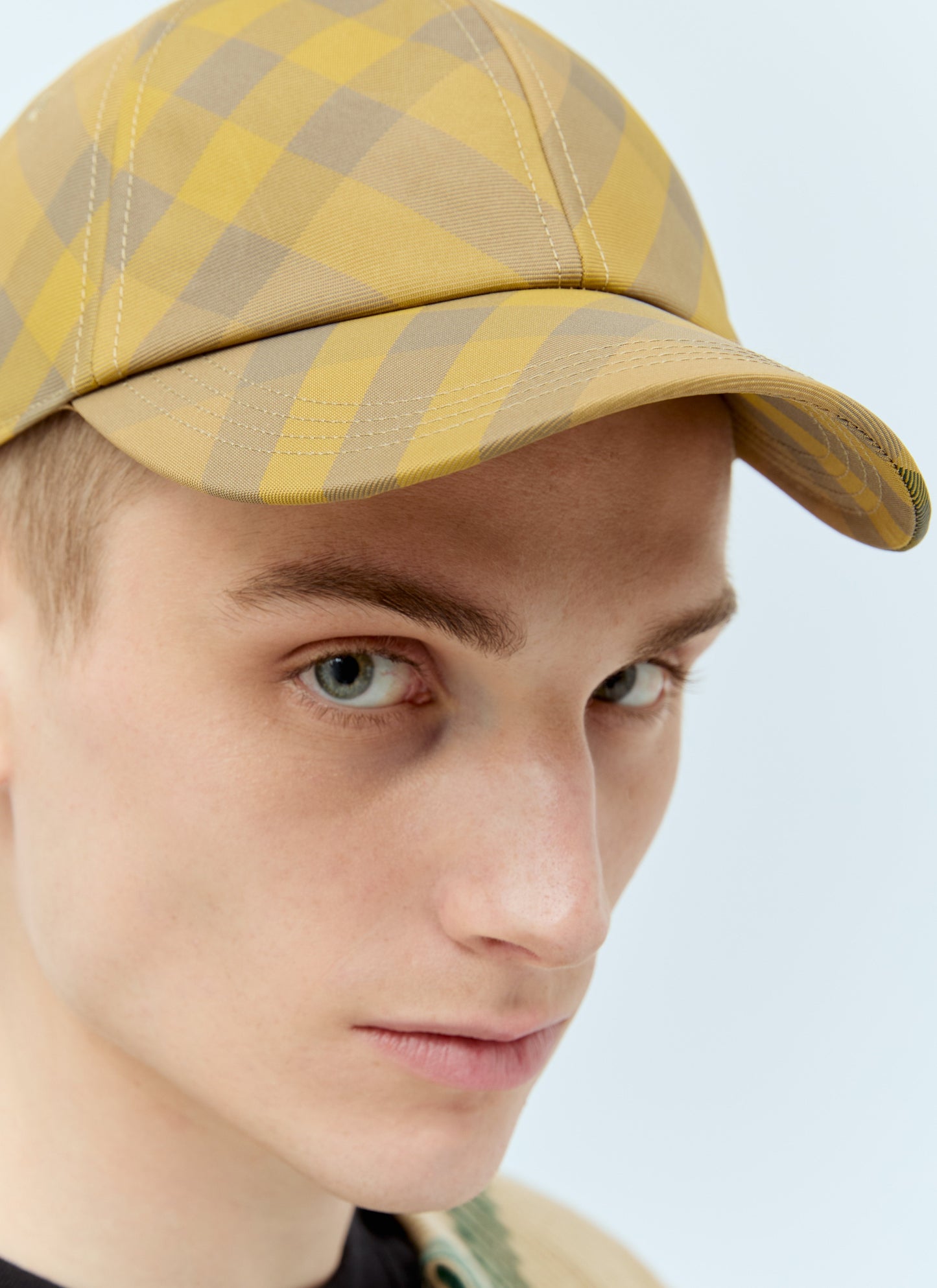 Burberry Men Check Baseball Cap