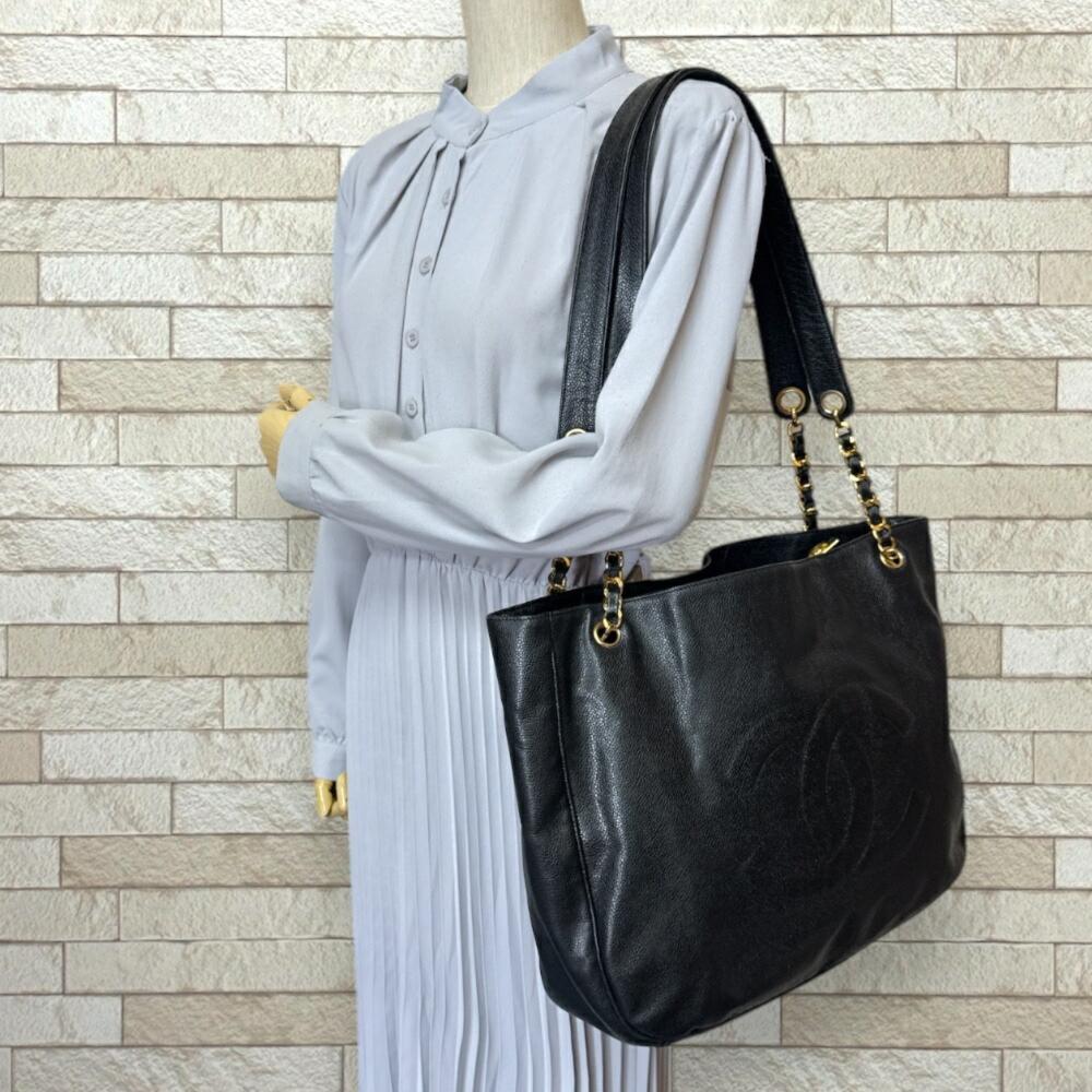 Black Leather Chanel Tote